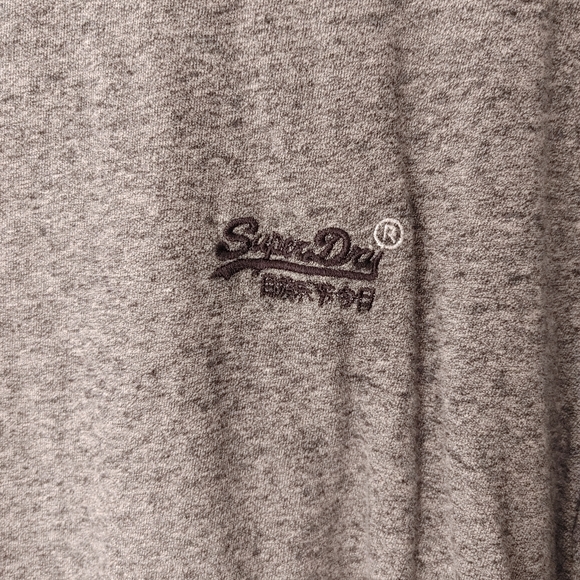 Superdry t shirt - Picture 3 of 4